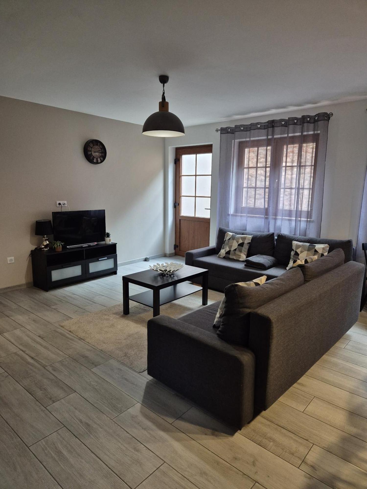 Thirion Apartment *